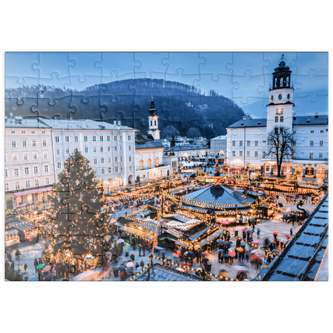 puzzleplate Salzburg, Österreich: Weihnachtsmarkt in der Altstadt von Salzburg. 100 Puzzle