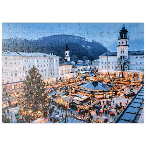 puzzleplate Salzburg, Österreich: Weihnachtsmarkt in der Altstadt von Salzburg. 200 Puzzle
