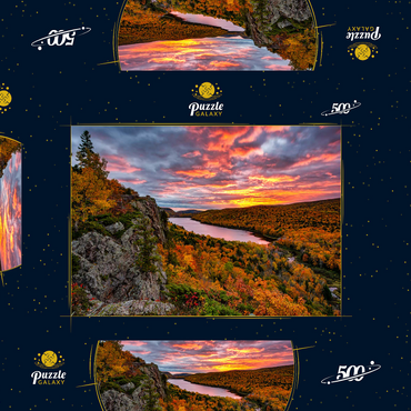 Ein feuriger Sonnenaufgang über dem Wolkensee, Porcupine Mountains Sate Park, Michigans oberste Halbinsel 500 Puzzle Schachtel 3D Modell