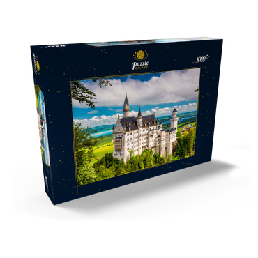 Schloss Neuschwanstein an einem Sommertag in Deutschland. 1000 Puzzle Schachtel Ansicht2