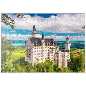 Darstellung des Puzzle Motivs Schloss Neuschwanstein an einem Sommertag in Deutschland - Puzzleteile: 200
