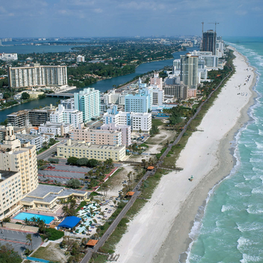 Art Deco Hotels am Ocean Drive, Miami Beach, Florida, USA 1000 Puzzle 3D Modell