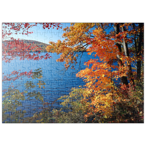 puzzleplate Herbststimmung am Lake Waramaug, Connecticut, USA 200 Puzzle