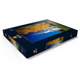 Darstellung des Puzzle Motivs Kirche mit Ahornbaum in Warren, Connecticut, USA - Puzzleteile: 200