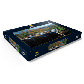 Darstellung des Puzzle Motivs Hopkins Weingut an der Connecticut Weinstraße, Lake Waramaug, Connecticut, USA - Puzzleteile: 200