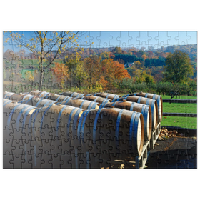 Darstellung des Puzzle Motivs Hopkins Weingut an der Connecticut Weinstraße, Lake Waramaug, Connecticut, USA - Puzzleteile: 200