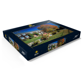 Darstellung des Puzzle Motivs Haus mit Halloween Dekoration, Maine, USA - Puzzleteile: 200