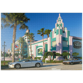 Darstellung des Puzzle Motivs Ron Jon s Surfshop am Cocoa Beach, Florida, USA - Puzzleteile: 1000