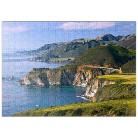 Darstellung des Puzzle Motivs Küste am Highway One bei Big Sur, Kalifornien, USA - Puzzleteile: 200