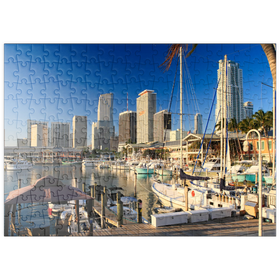 Darstellung des Puzzle-Motivs Yachthafen am Bayside Marketplace in Downtown Miami, Florida, USA – Puzzleteile: 200