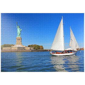 Darstellung des Puzzle-Motivs Segelboot mit der Freiheitsstatue, Liberty Island, New York City, New York, USA – Puzzleteile: 1000