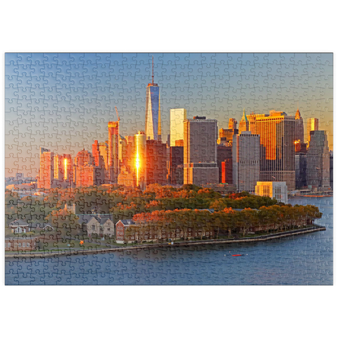 puzzleplate Governors Island mit One World Trade Center und der Skyline von Manhattan, New York City, New York, USA 500 Puzzle