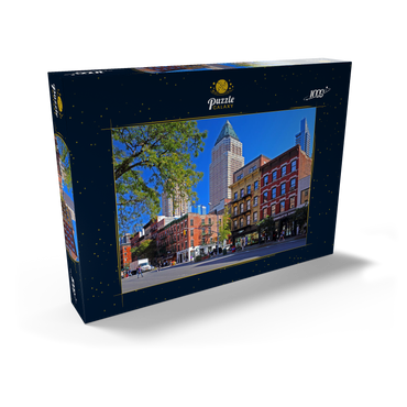 Ninth Avenue mit typischen Häusern mit Feuerleitern in Midtown Manhattan, New York City, New York, USA 1000 Puzzle Schachtel Ansicht2