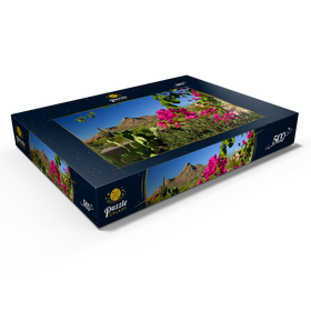 Alternative Darstellung des Puzzle-Motivs Bougainvillea und Kaktus vor Pinnacle Peak, Scottsdale, Arizona, USA – Puzzleteile: 500