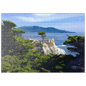 Darstellung des Puzzle Motivs Monterey Zypresse (Lone Cypress) an der Pazifikküste im Monterey County - Puzzleteile: 500