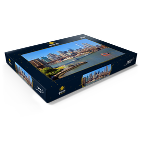Alternative Darstellung des Puzzle-Motivs Blick auf Brooklyn Bridge und Manhattan mit One World Trade Center, New York City – Puzzleteile: 200
