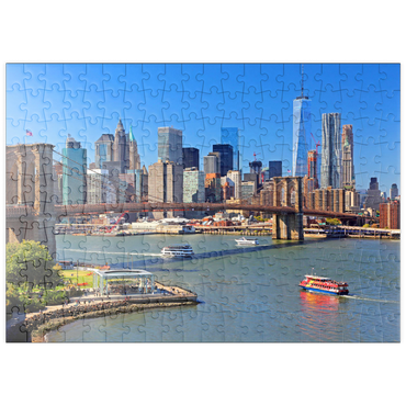puzzleplate Blick zur Brooklyn Bridge mit One World Trade Center, Manhattan, New York City, New York, USA 200 Puzzle