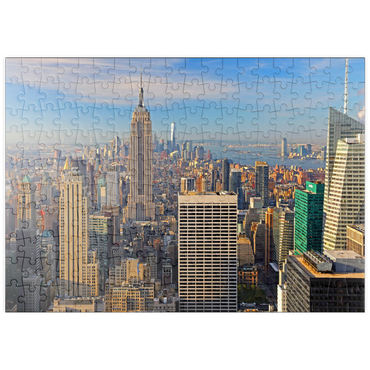 puzzleplate Blick vom Rockefeller Center zum Empire State Building und One World Trade Center, Manhattan, New York City, New York, USA 200 Puzzle