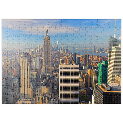 puzzleplate Blick vom Rockefeller Center zum Empire State Building und One World Trade Center, Manhattan, New York City, New York, USA 200 Puzzle