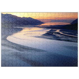 Darstellung des Puzzle-Motivs Turnagain Arm, Chugach-Mountains, Alaska, USA – Puzzleteile: 200