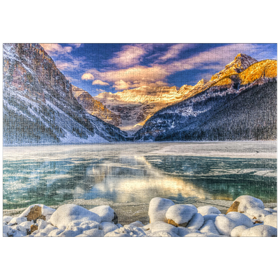 Darstellung des Puzzle-Motivs Wintersonnenaufgang über dem malerischen Lake Louise im Banff Nationalpark – Puzzleteile: 1000