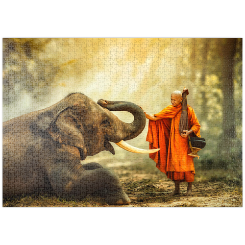 puzzleplate Mönch Wandern mit dem schicken Elefanten im Wald. 1000 Puzzle