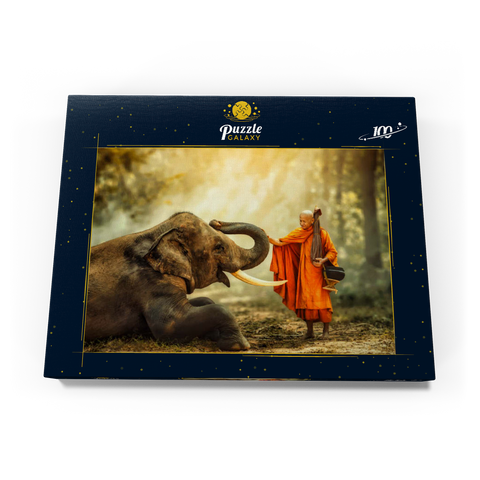 Mönch Wandern mit dem schicken Elefanten im Wald. 100 Puzzle Schachtel Ansicht3