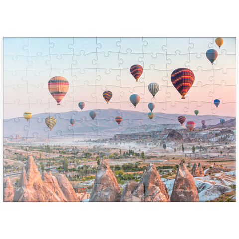puzzleplate Heißluftballon über Felslandschaft in Kappadokien Türkei 100 Puzzle